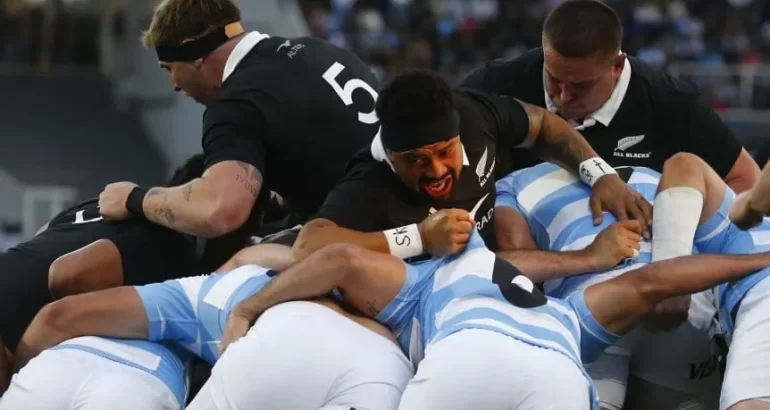 Los Pumas sufrieron ante la potencia de los All Blacks en el debut del Rugby Championship Los Pumas sufrieron ante la potencia de los All Blacks en el debut del Rugby Championship