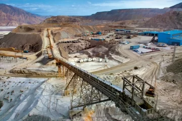 Explotación de cobre: se proyectan inversiones superiores a los 35.000 millones de dólares Explotación de cobre: se proyectan inversiones superiores a los 35.000 millones de dólares