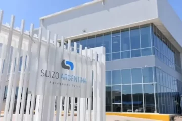 La droguería apuntada por las coimas que denunció Spagnuolo acumula contratos por más de $100.000 millones con el Gobierno La droguería apuntada por las coimas que denunció Spagnuolo acumula contratos por más de $100.000 millones con el Gobierno