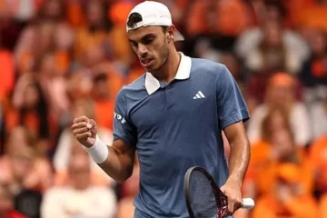 Copa Davis: con una ráfaga, Cerundolo venció a Van de Zandschulp y aseguró el 2º punto