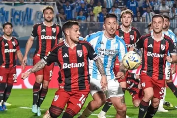 Atlético fue más que River y lo venció en Tucumán