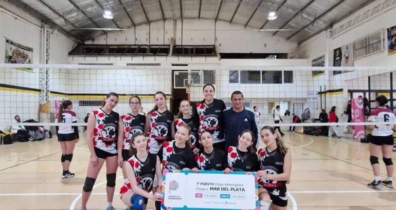 El vóley femenino Sub 18 de Rivera clasificó a la final provincial de los Juegos Bonaerenses El vóley femenino Sub 18 de Rivera clasificó a la final provincial de los Juegos Bonaerenses
