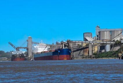 Por exportaciones récord, la balanza comercial arrojó un superávit de USD 2.711 millones en abril Por exportaciones récord, la balanza comercial arrojó un superávit de USD 2.711 millones en abril