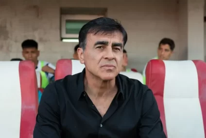Independiente echó a Gustavo Quinteros y busca DT Independiente echó a Gustavo Quinteros y busca DT