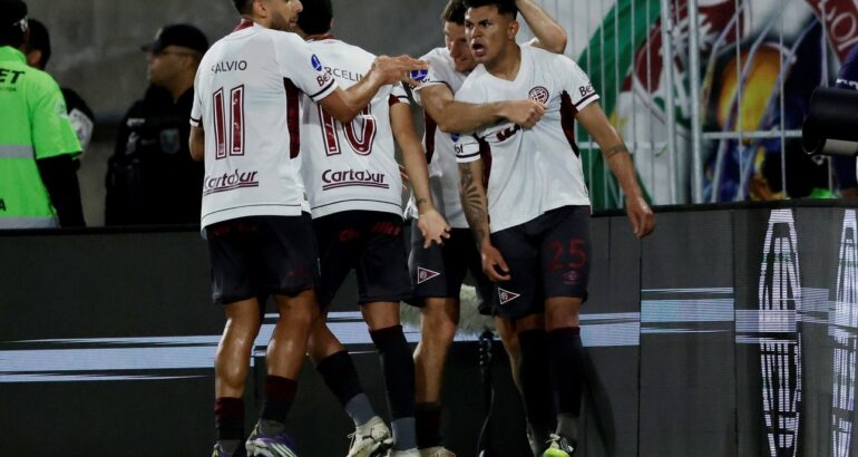 Lanús va por la punta contra un necesitado Godoy Cruz Lanús va por la punta contra un necesitado Godoy Cruz