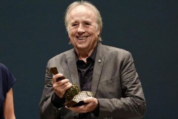 Serrat vuelve a la Argentina para recibir el título de Doctor Honoris Causa