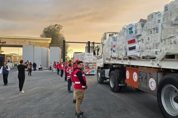 Comenzó el ingreso masivo de ayuda humanitaria a Gaza