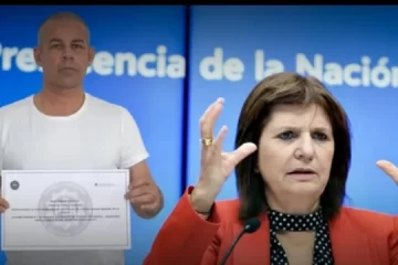 Bullrich confundida: llamó por error a un periodista creyendo que era un fiscal para preguntar sobre el Narco Machado Bullrich confundida: llamó por error a un periodista creyendo que era un fiscal para preguntar sobre el Narco Machado