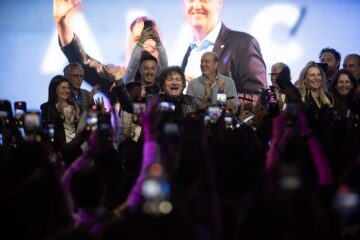 Categórico triunfo de La Libertad Avanza: gana en la provincia de Buenos Aires y obtiene más del 40% de los votos en todo el país