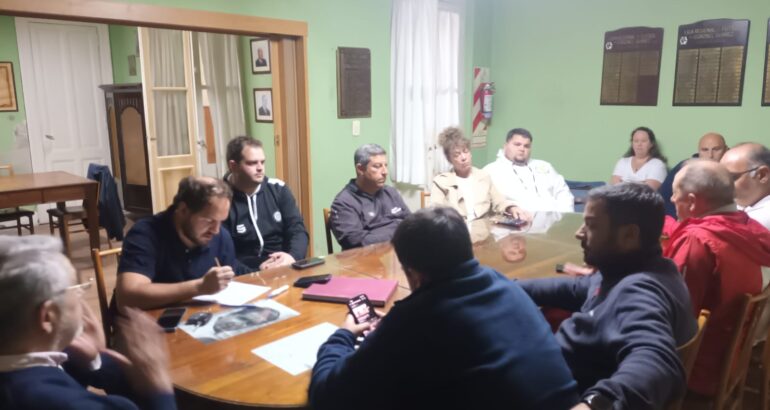 Los clubes de Rivera no jugarán este sábado en inferiores por el Pic Nic del Estudiante Los clubes de Rivera no jugarán este sábado en inferiores por el Pic Nic del Estudiante