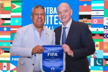 Autorizaron a Tapia a salir del país para viajes oficiales