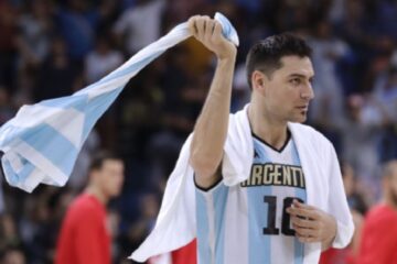 Se retiró Carlos Delfino, el último jugador de la inolvidable de la Generación Dorada de Básquet Se retiró Carlos Delfino, el último jugador de la inolvidable de la Generación Dorada de Básquet