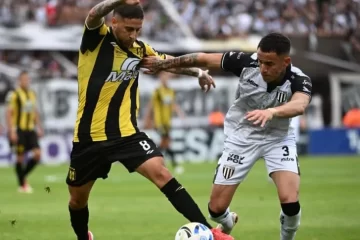 Gimnasia de Mendoza superó en los penales a Deportivo Madryn y ascendió a Primera Gimnasia de Mendoza superó en los penales a Deportivo Madryn y ascendió a Primera