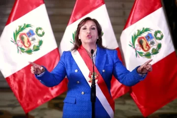 Por «incapacidad moral», el Congreso de Perú destituyó a la Presidenta Dina Boluarte