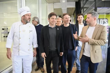 Kicillof: “Con este plan económico la industria está condenada”