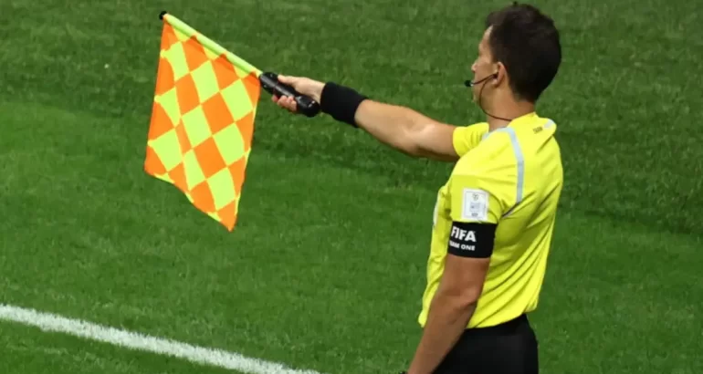 El cambio que puede impactar el fútbol mundial: cómo es la nueva regla del fuera de juego que tratará la FIFA El cambio que puede impactar el fútbol mundial: cómo es la nueva regla del fuera de juego que tratará la FIFA
