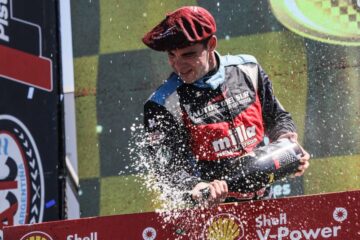 Todino fue segundo en La Plata y llega con chances a la definición del TC Pick Up Todino fue segundo en La Plata y llega con chances a la definición del TC Pick Up