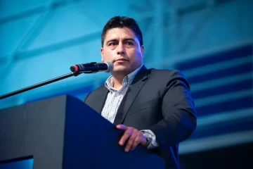 Santa Cruz en crisis: Vidal pagó los sueldos en dos tramos y Río Gallegos declaró la emergencia económica