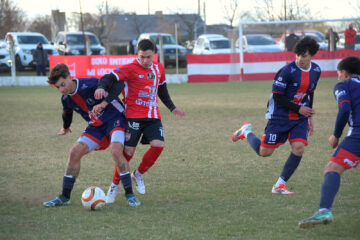 Deportivo Rivera recibe al líder Automoto en un duelo clave por la clasificación