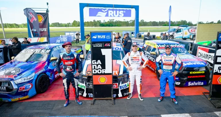 Todino fue escolta de Gianini en La Plata y largará primero en la 2ª serie del TC Pick Up Todino fue escolta de Gianini en La Plata y largará primero en la 2ª serie del TC Pick Up