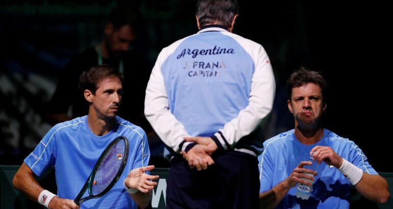 Argentina perdió con Alemania y se despidió de la Copa Davis Argentina perdió con Alemania y se despidió de la Copa Davis