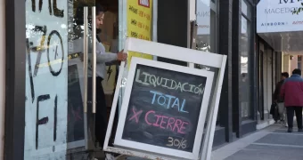 El consumo volvió a caer en junio: las ventas pyme bajaron 1,3% mensual y el semestre cerró en rojo El consumo volvió a caer en junio: las ventas pyme bajaron 1,3% mensual y el semestre cerró en rojo