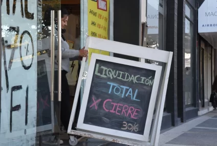 Empresas y empleo en crisis: cerraron 13.163 compañías en un año y se perdieron casi 100.000 puestos privados formales Empresas y empleo en crisis: cerraron 13.163 compañías en un año y se perdieron casi 100.000 puestos privados formales