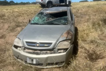 Vuelco en la Ruta Provincial 14: tres personas fueron trasladadas al hospital de Toay