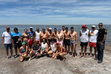 Guardavidas realizaron su reválida anual por primera vez en aguas del Epecuén Guardavidas realizaron su reválida anual por primera vez en aguas del Epecuén