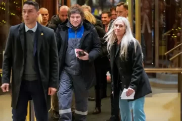 Milei llegó a Oslo para acompañar a Corina Machado en la entrega del Nobel de la Paz