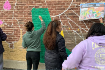Inauguran en Carhué el mural “Ellas no estaban pintadas”, un homenaje a las mujeres del distrito Inauguran en Carhué el mural “Ellas no estaban pintadas”, un homenaje a las mujeres del distrito