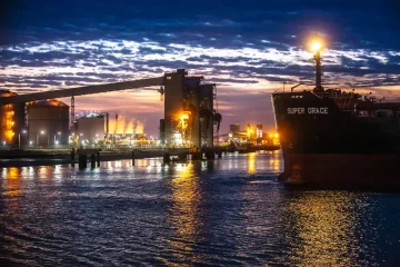 El puerto de Bahía Blanca duplicó sus embarques en noviembre y marcó un récord interanual El puerto de Bahía Blanca duplicó sus embarques en noviembre y marcó un récord interanual