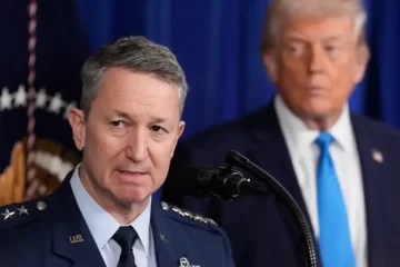 La Argentina se suma a una cumbre militar en EEUU en medio de un complejo escenario internacional La Argentina se suma a una cumbre militar en EEUU en medio de un complejo escenario internacional