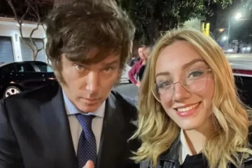 En estado de ebriedad, asesora de Milei chocó en Mar de Ajó