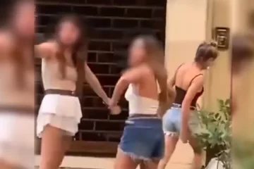 La Justicia brasileña imputó a la abogada argentina por gestos racistas