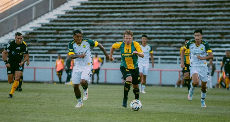 Aldosivi y Defensa y Justicia debutaron con un empate en Mar del Plata Aldosivi y Defensa y Justicia debutaron con un empate en Mar del Plata