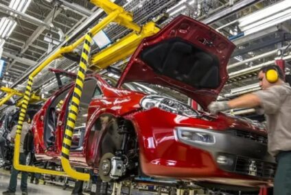 La producción de autos no pudo sostener el repunte en abril y se desplomó 18,6% en el primer cuatrimestre La producción de autos no pudo sostener el repunte en abril y se desplomó 18,6% en el primer cuatrimestre