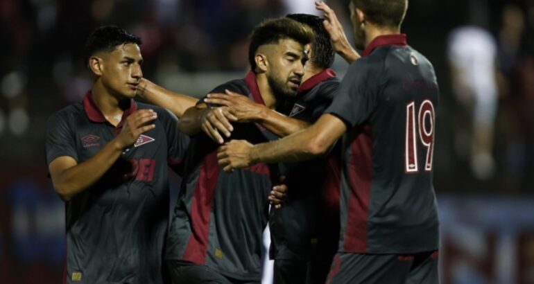 Lanús se mide ante Talleres en La Fortaleza Lanús se mide ante Talleres en La Fortaleza