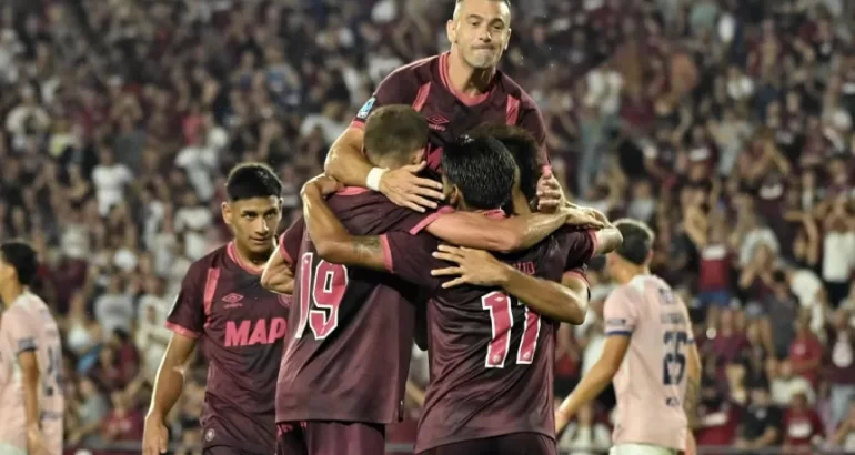 En el inicio de la fecha, Lanús recibe a Platense y quiere ser escolta en la Zona A En el inicio de la fecha, Lanús recibe a Platense y quiere ser escolta en la Zona A