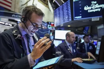 El riesgo país rompió el piso de los 500 puntos y suben los bonos argentinos