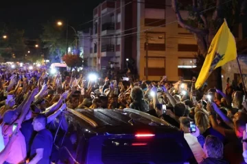 Milei pasó por Mar del Plata con el “Tour de la Gratitud”: «Estamos cumpliendo todas las promesas de campaña»