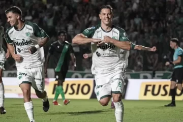 Sarmiento y Estudiantes (RC) juegan un partido clave pensando en la permanencia