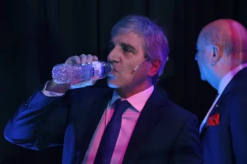 INDEC: denunciaron a Luis Caputo por manipulación de datos