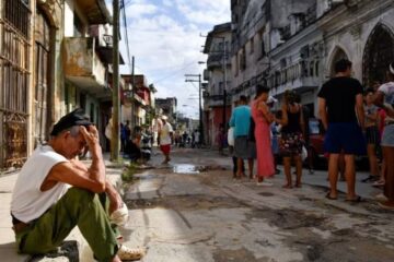 Por el bloqueo de EE.UU., la ONU advirtió que Cuba puede sufrir un “colapso” humanitario si no recibe petróleo