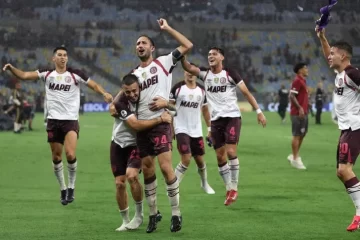 Lanús estrena el título de la Recopa en Florencio Varela