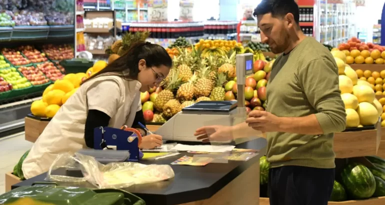 Los alimentos vuelven a presionar y ponen a prueba la baja de la inflación Los alimentos vuelven a presionar y ponen a prueba la baja de la inflación