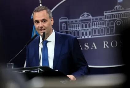 En medio del escándalo de Adorni, el Gobierno extiende el plazo para que funcionarios presenten sus declaraciones juradas