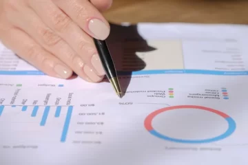 Según la universidad Di Tella, la economía tiene 99% de posibilidades de caer en recesión en 6 meses Según la universidad Di Tella, la economía tiene 99% de posibilidades de caer en recesión en 6 meses