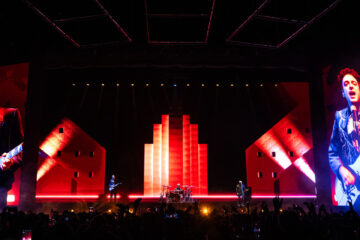 Soda Stereo volvió con “Ecos”: canciones imbatibles, emoción y última tecnología para un regreso histórico