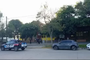Horror en Santa Fe: un alumno fue armado al colegio y mató a un compañero